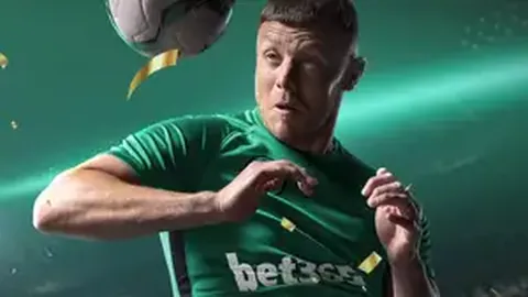 女足祝福特辑——专访《你问我答》海外篇